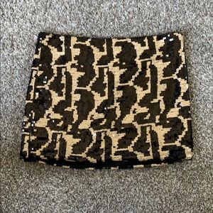 Sequence black and gold mini skirt